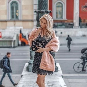 Zara Faux Fur Reversible Wrap Scarf NWT